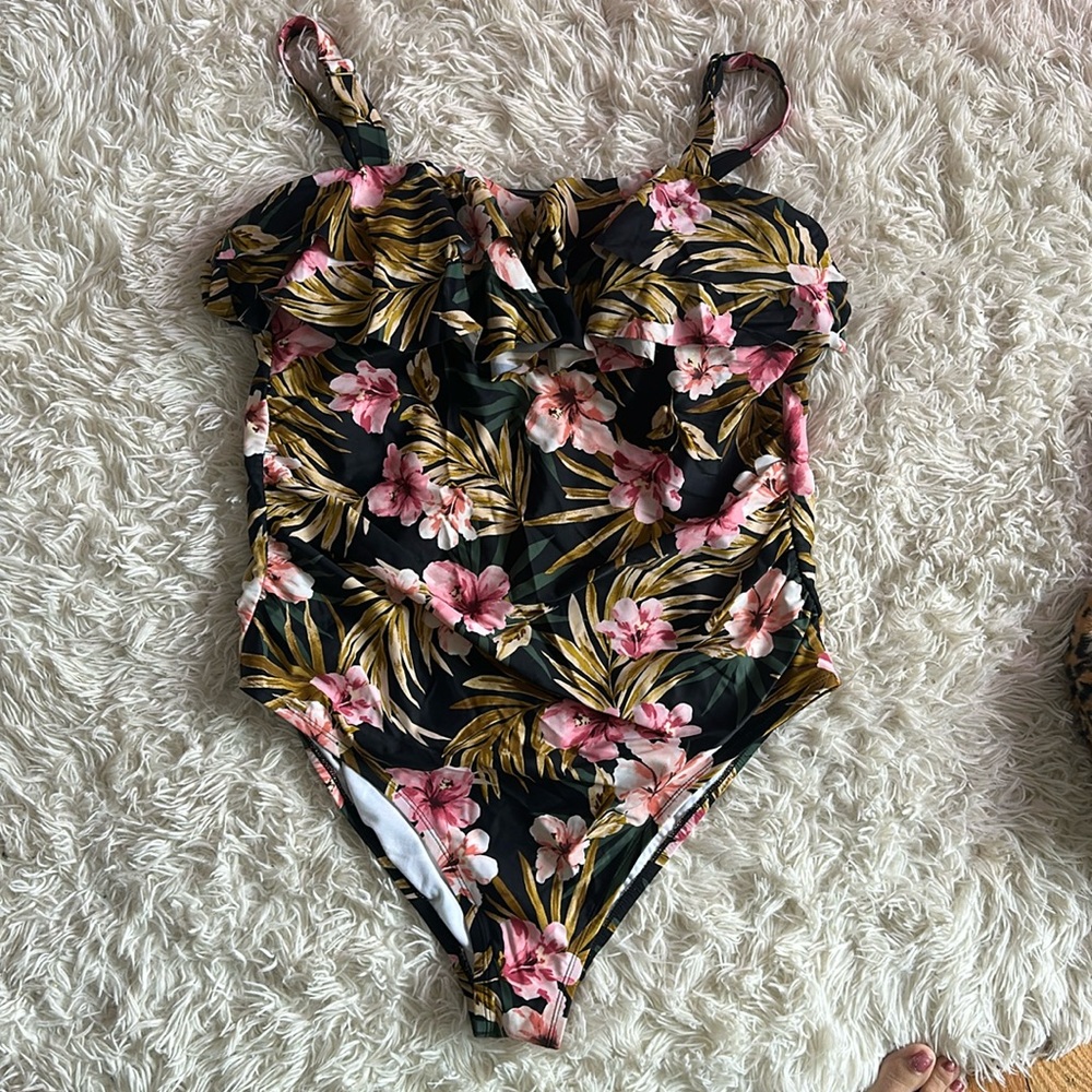 Kona Sol bathing suit sz 20W